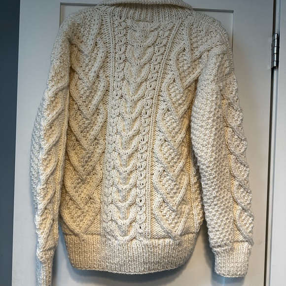 Native Creations Womens Cream Wool Sweater - Picture 2 of 3